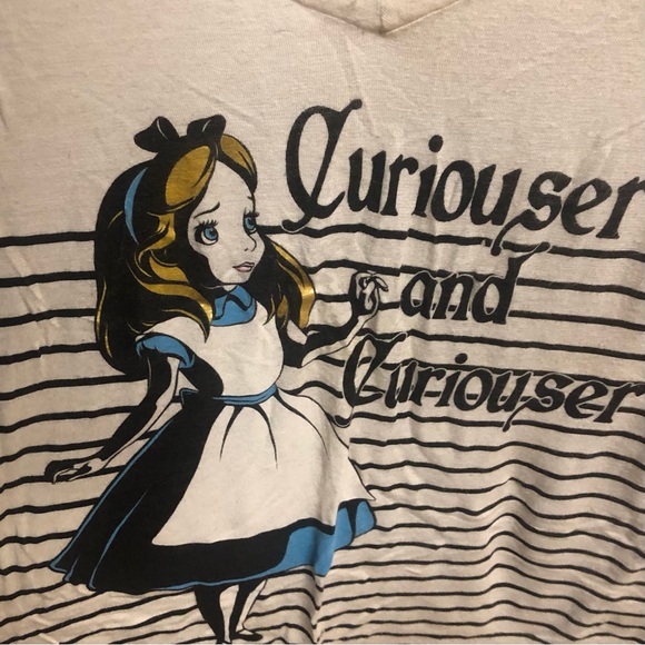 Black and white striped Alice in wonderland short sleeve t shirt - Picture 2 of 2